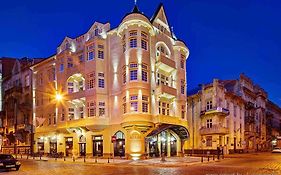 Hotel Atlas Deluxe Lviv